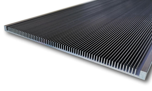 Ancho: 23.0cm